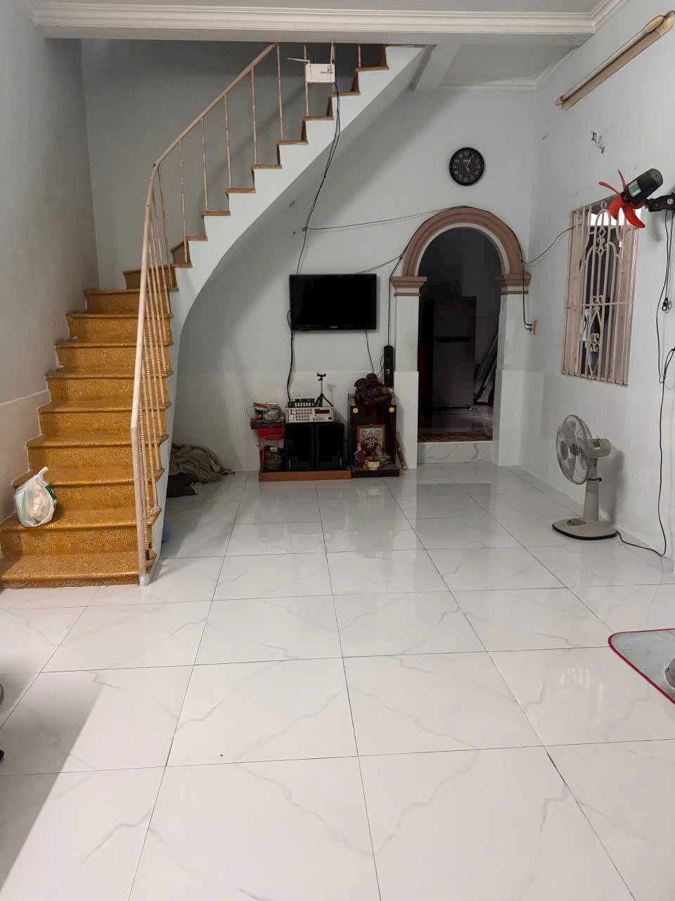 Cho thuê nhà 1 trệt 1 lầu, 2 phòng ngủ tại phường Thới An, Quận 12 - Giá 6 triệu/tháng