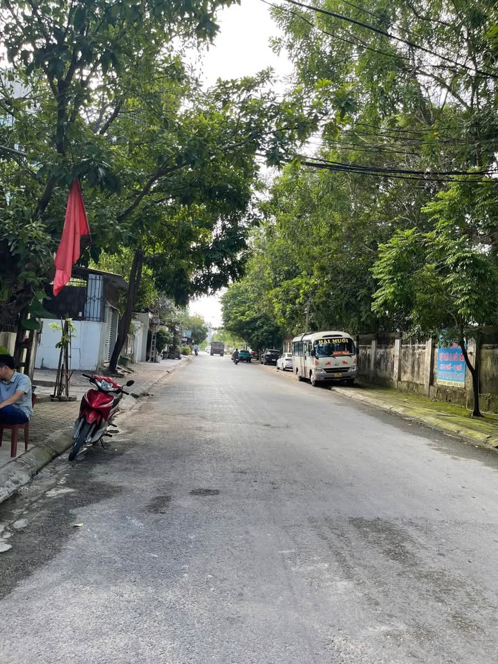 Bán lô đất nằm trên trục chính Quảng Thắng, tỉnh Thanh Hóa