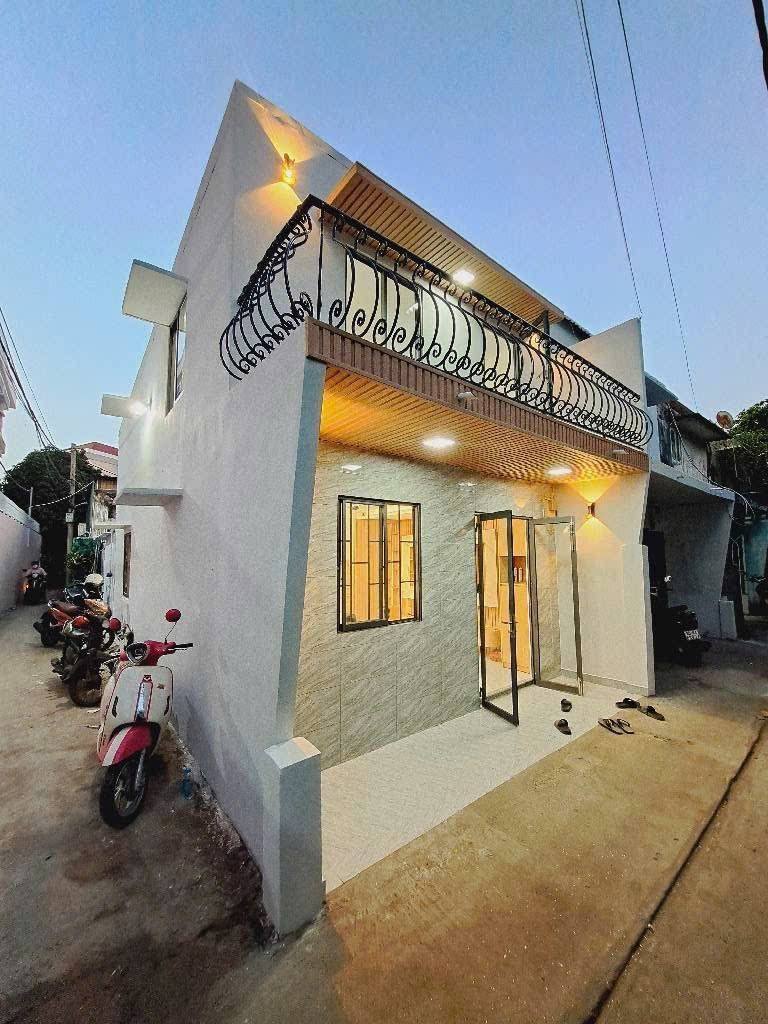 Nhà Tân Thắng, Tân Phú 4,5m x 11m, 2 tầng, giá ngộp 1,95 tỷ