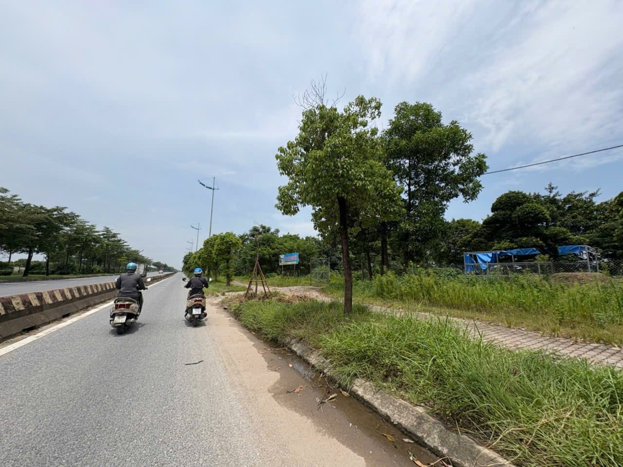 Bán đất thổ cư 48m2, đường thông ô tô vào tận nơi, gần KCN Bắc Thăng Long, Đông Anh