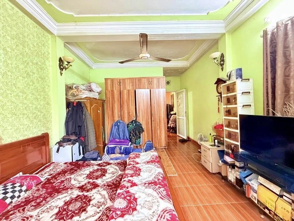 Nhà Phố Trạm 38m2, 4 tầng, dân xây kiên cố, sổ đẹp sẵn sàng