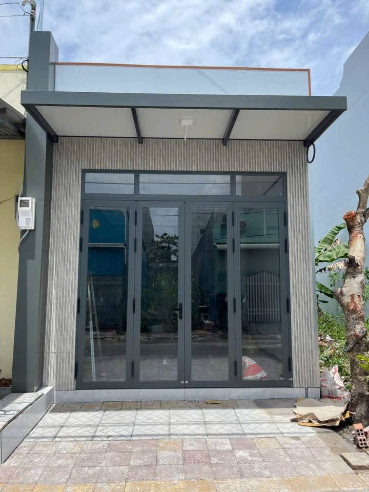 Nhà cấp 4 mới xây tại khu dân cư Phường 2 Bạc Liêu, đường Lê Văn Năm