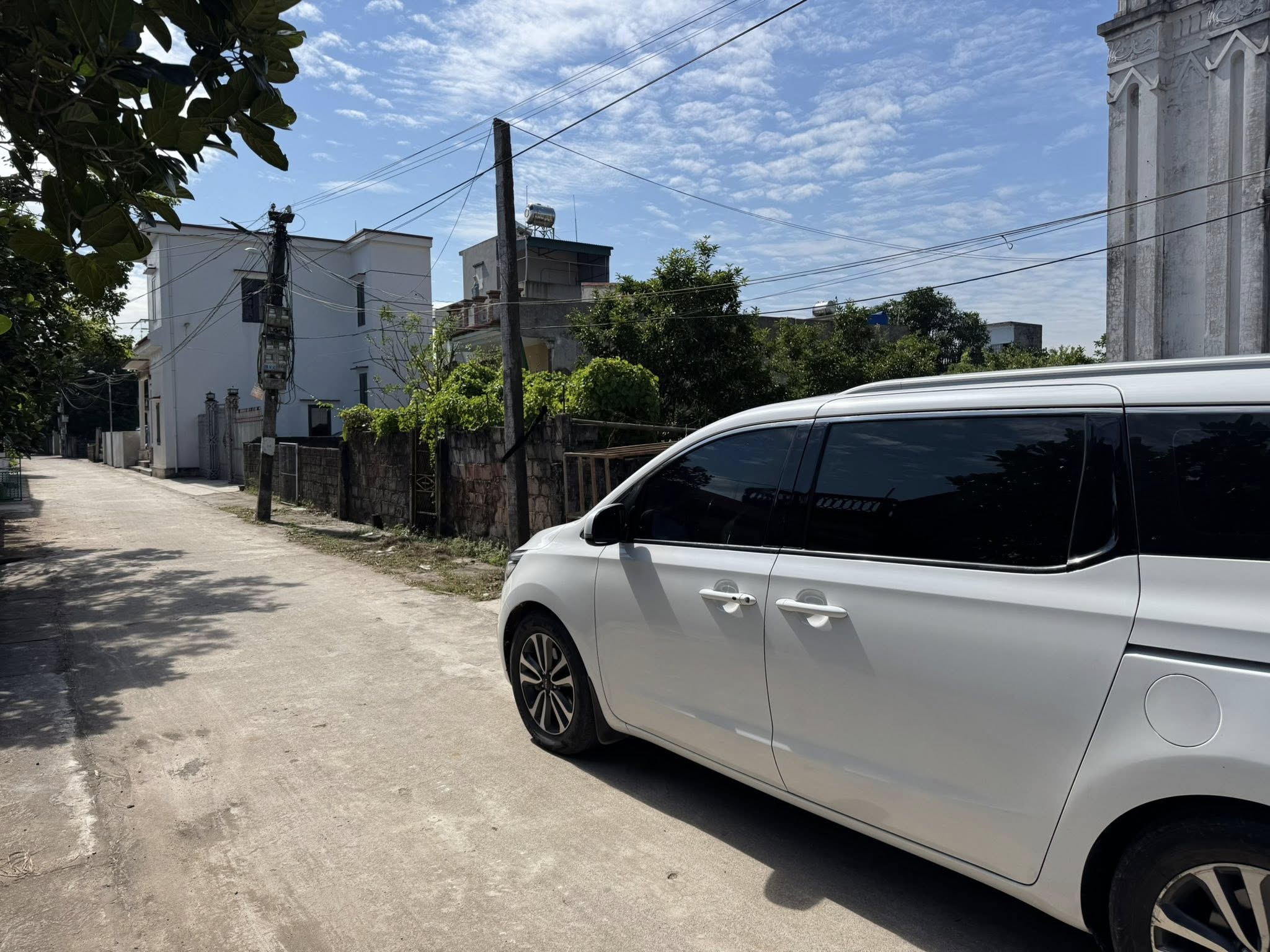 Đất thổ cư Hậu Thượng, Đông Hưng, mặt tiền 7.5m, đường rộng xe 16 chỗ vào thoải mái, giá hấp dẫn