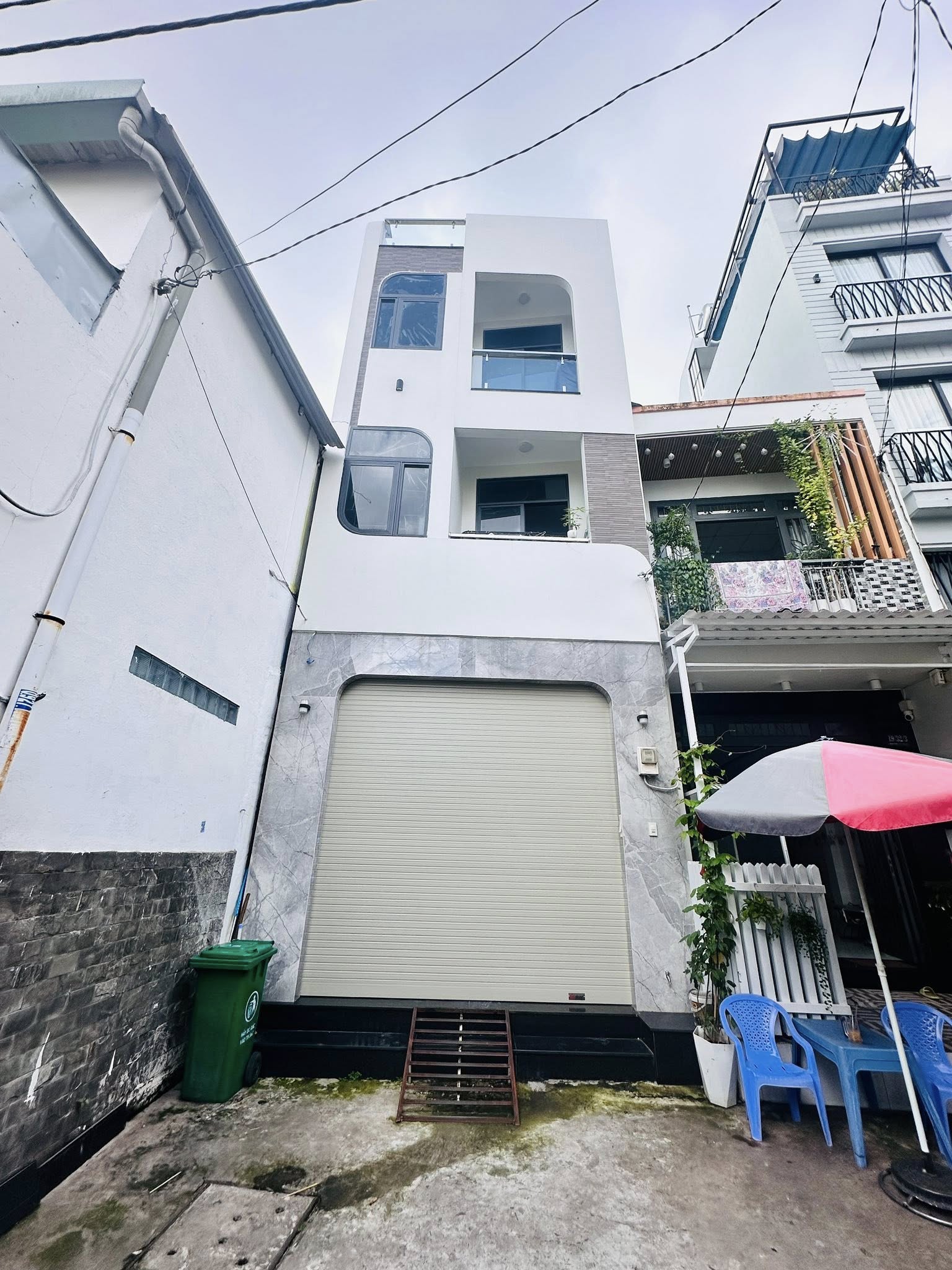 Bán nhà đẹp tại Quận 11, gần vòng xoay Lê Đại Hành