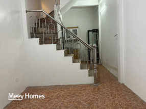 Nhà riêng Hoàng Hoa Thám, Ba Đình cho thuê