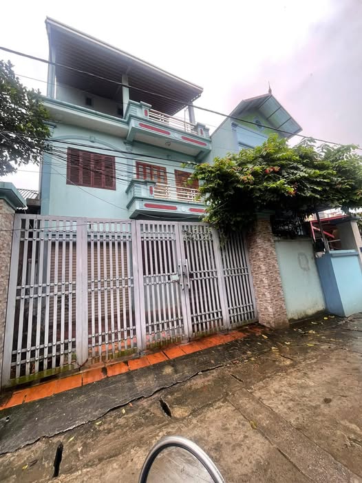 Bán nhà 3 tầng Tử Dương, Thường Tín, Hà Nội ô tô tránh, ở ngay