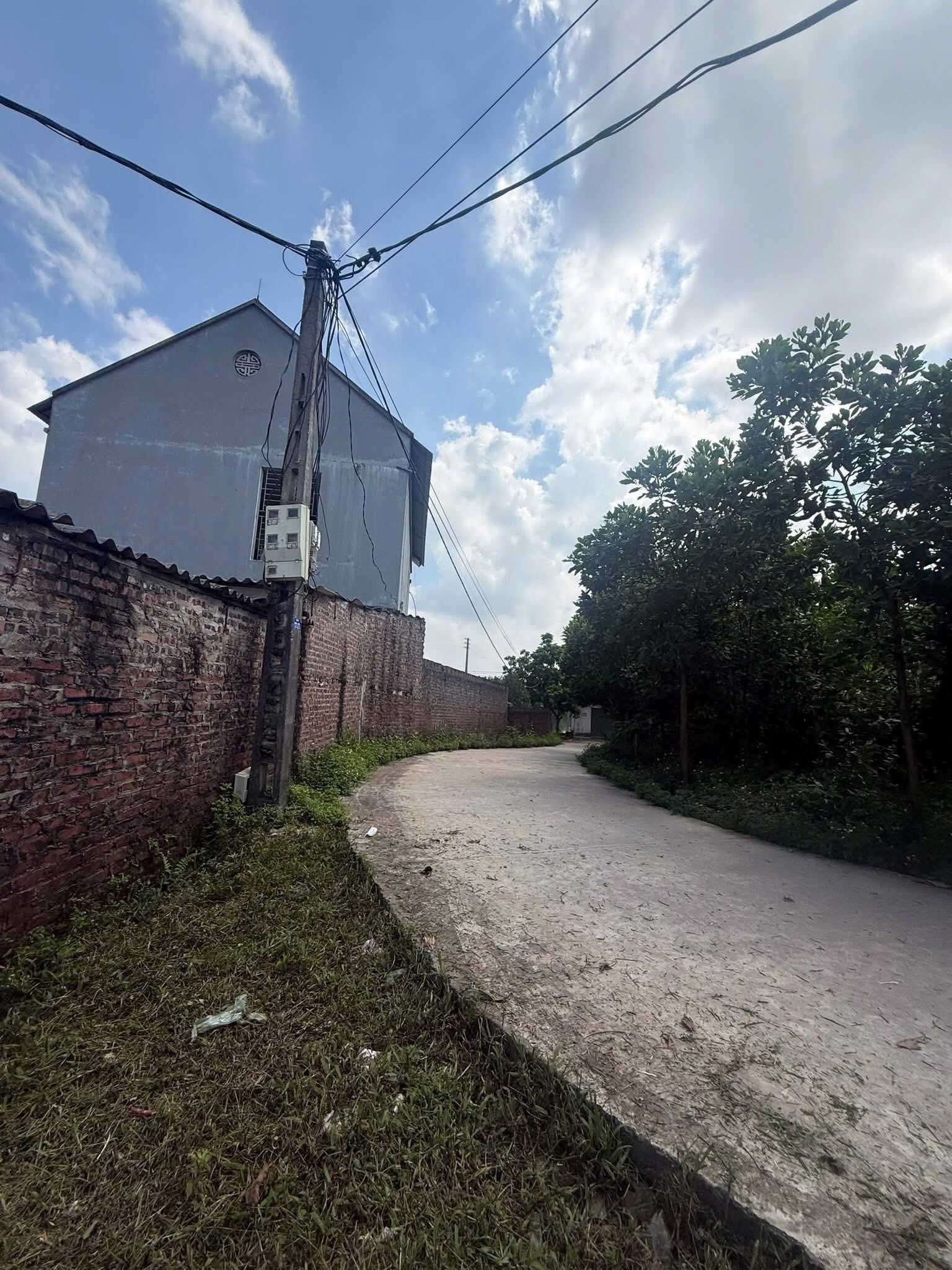 Đừng bỏ lỡ cơ hội sở hữu mảnh đất tuyệt vời tại Làng Đanh, Thành Công với giá cực kỳ ưu đãi