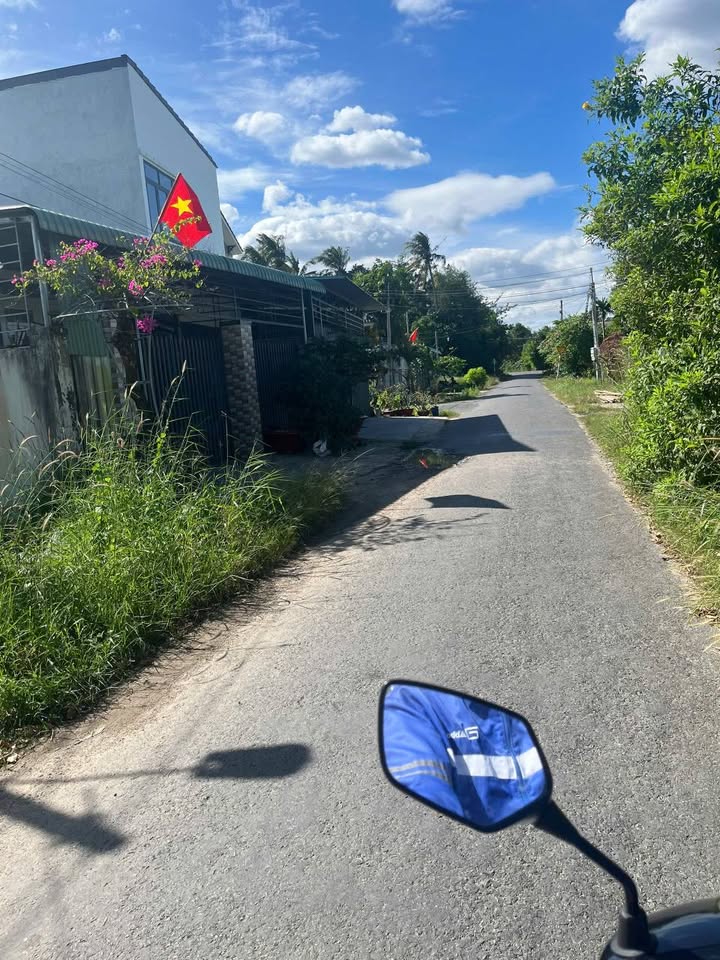 Đất vàng 2 mặt tiền nhựa trước sau, nở hậu tài lộc 7m9 tại hẻm 13 Bàu Ếch