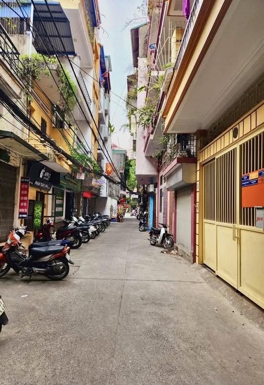 Nhà xinh Thái Hà, 36m2, hơn 9 tỷ, xúc ngay kẻo lỡ