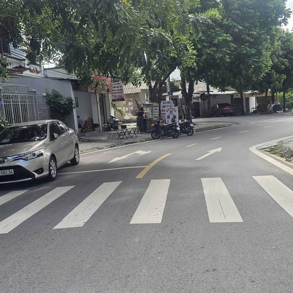 Bán gấp lô đất vàng Vĩnh Yên, kinh doanh phát lộc, giá sốc