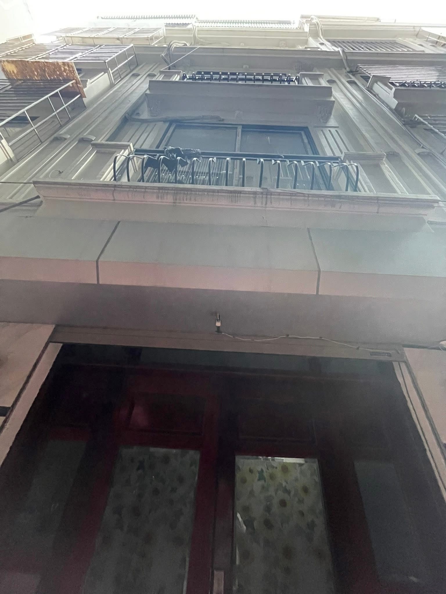 Bán nhà Cổ Nhuế 5 tầng, full nội thất, ô tô đỗ gần, giá chỉ 7.3 tỷ