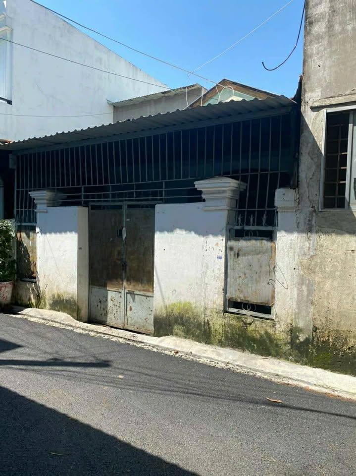 Nhà cấp 4 hẻm xe hơi Nguyễn Thị Búp, Quận 12 - 4 tỷ nhỉnh