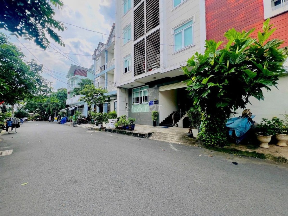 Lô đất hiếm khu biệt thự Phường Trường Thọ, Quận 9 - 95m2, 10.1 tỷ