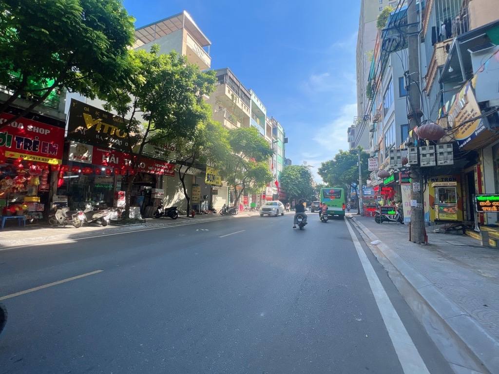 Tô Hiệu - Nhà phố vip, kinh doanh đỉnh, giá chỉ 16,x tỷ