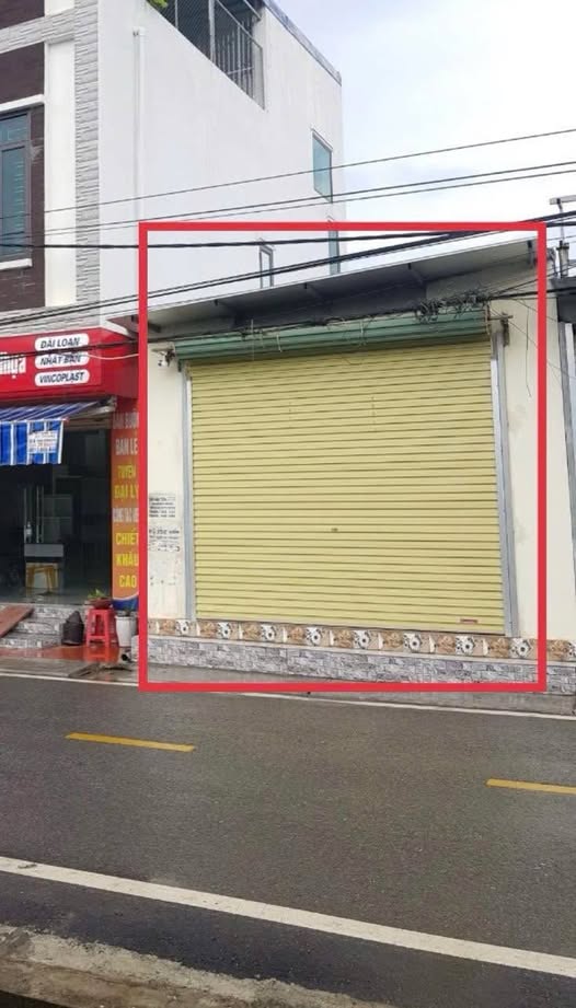 Nhà đẹp đón lộc, kinh doanh xả láng ngay chợ Thủy Triều