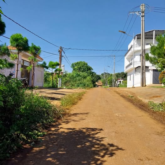 Mặt tiền Trần Xuân Soạn - 10mx25m - 3,5 tỷ - dân cư đông đúc