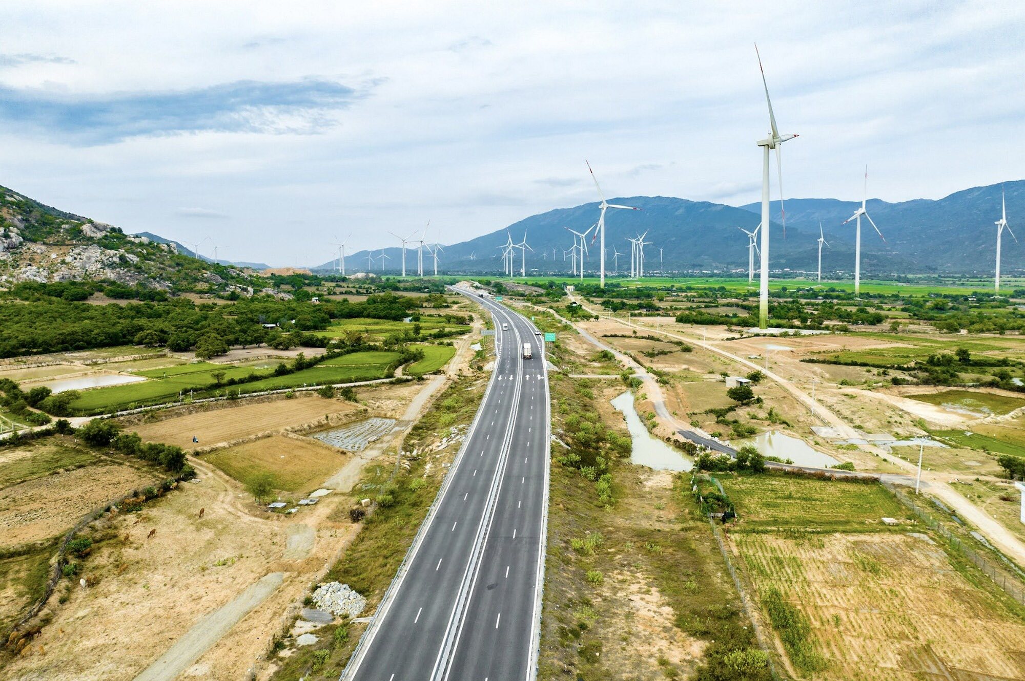 Đất vàng Cam Lâm, view triệu đô, giá hời