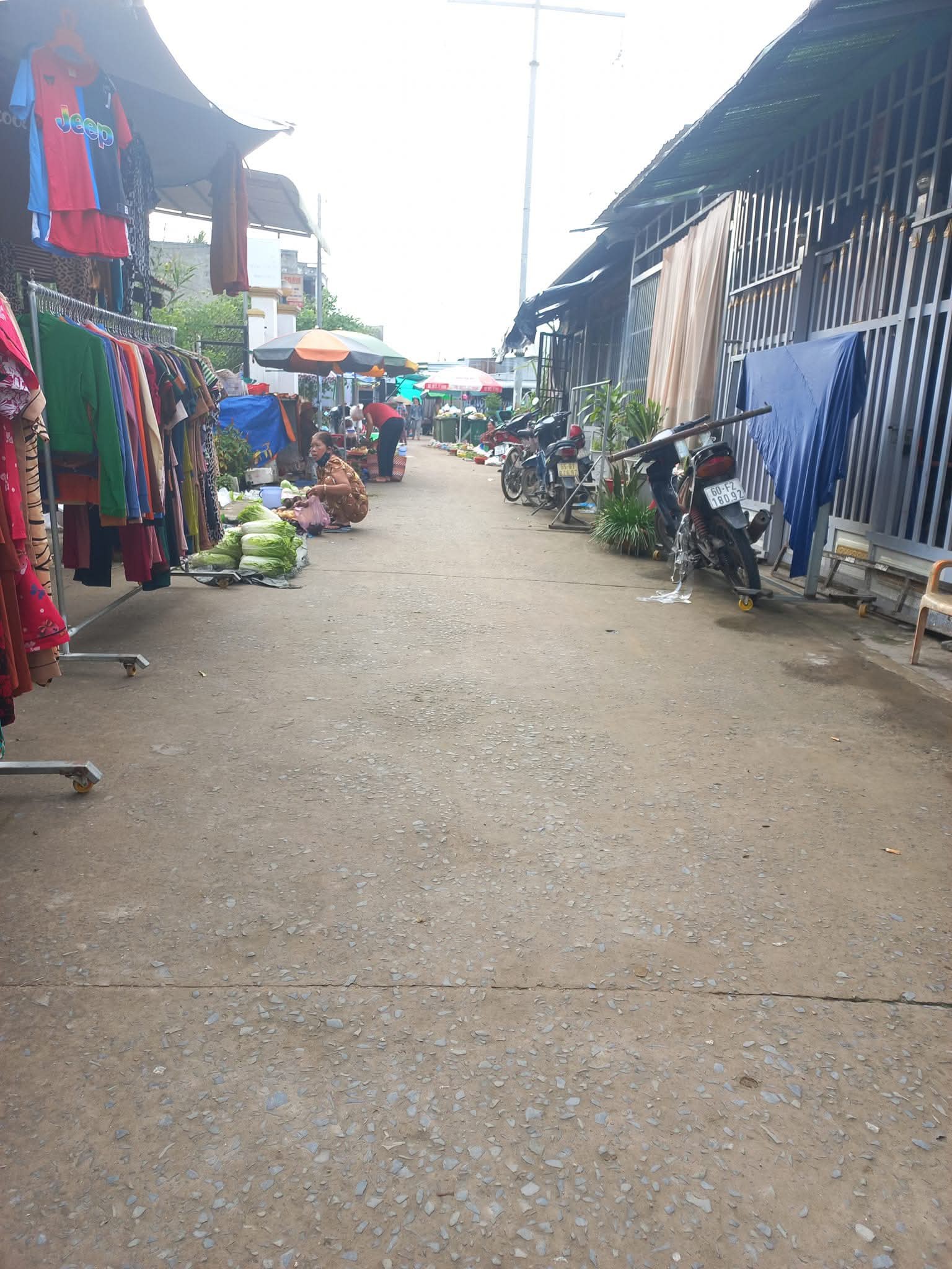 Bán nền thổ cư 100m2 ngay chợ Ngã Ba Bằng Tăng, Thới Long, Cần Thơ