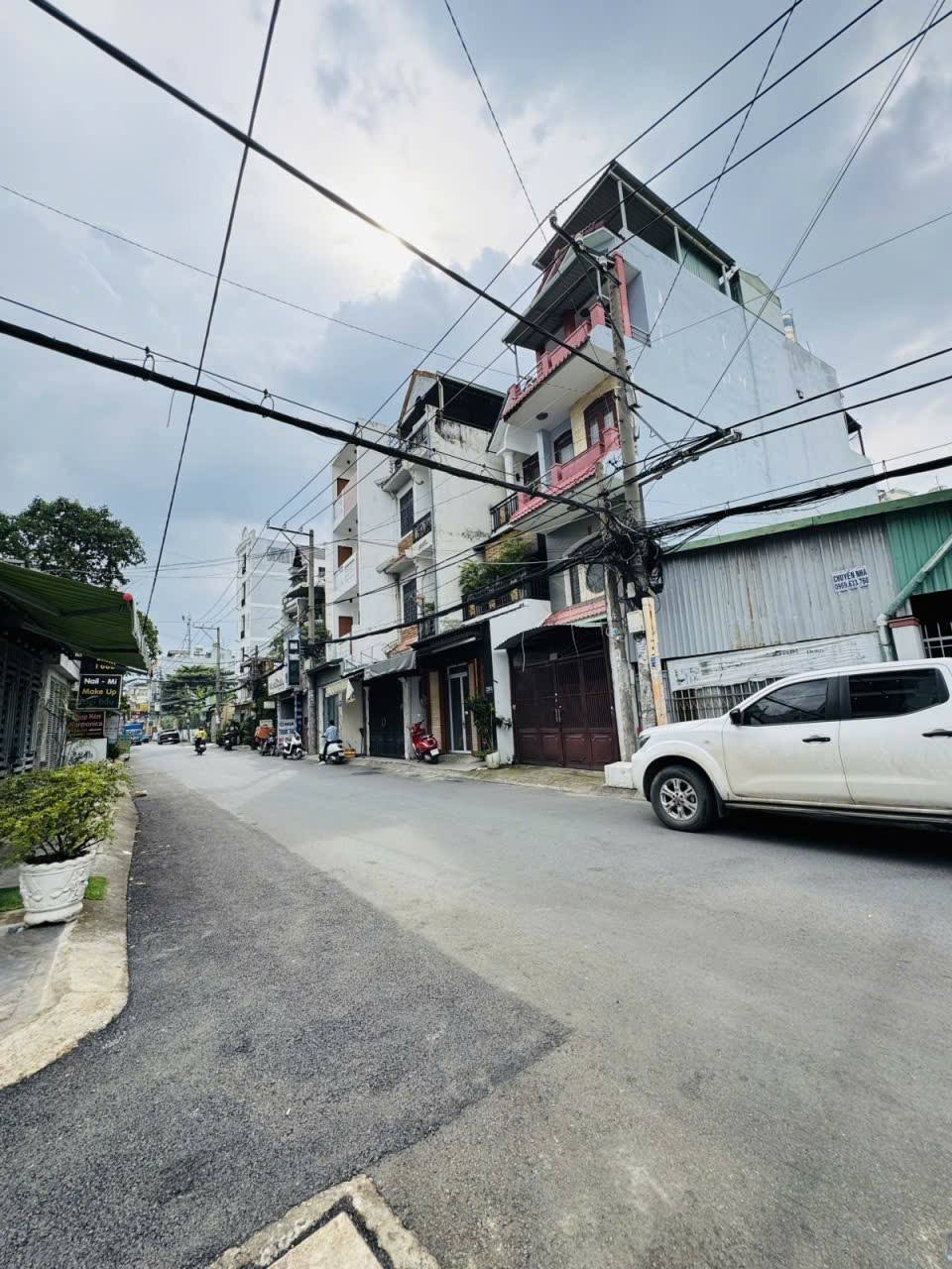 Nhà đẹp lung linh tại đường Nguyễn Văn Khối, Gò Vấp, gần ngay Công Viên Làng Hoa và Lê Văn Thọ