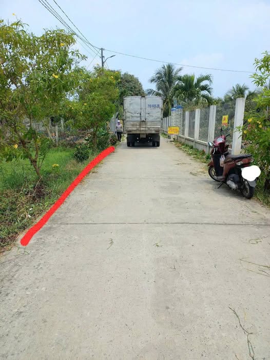 Bán đất nền biệt thự mặt tiền lộ thông xe tải tại Phú Hưng, Bến Tre 461m2