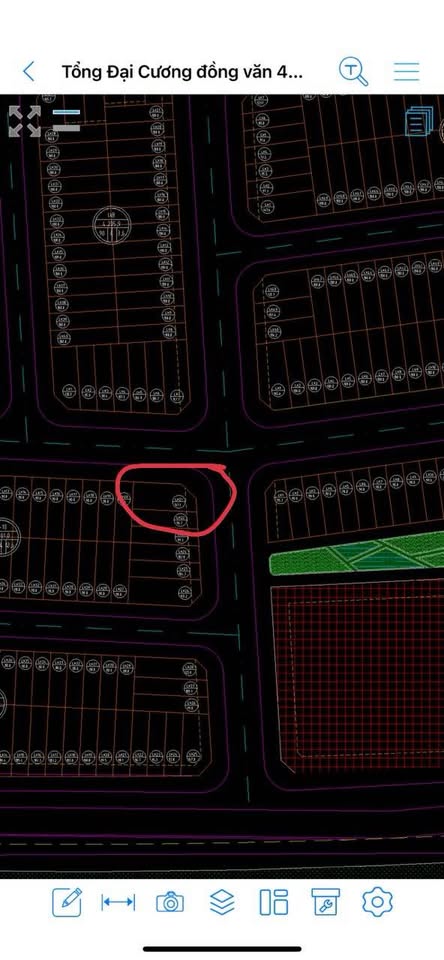 Lô góc tại ngã tư đường thông dự án Hoàng Hiệp, đối diện khu công nghiệp Đồng Văn 4, mặt tiền 8m, giá hấp dẫn