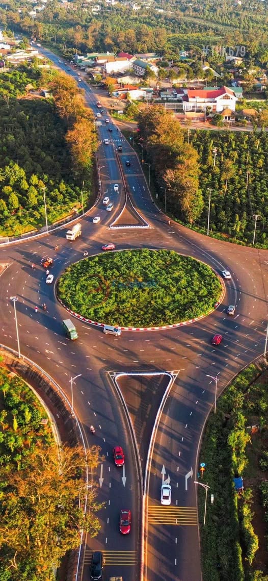 Cơ hội sở hữu ngay lô đất siêu đẹp với diện tích lên đến 370m2, mặt tiền 10m