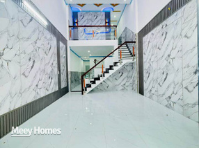 Nhà mới đẹp 4m x 22m, 3 phòng ngủ, sân ô tô, giá 1,59 tỷ tại Thuận An