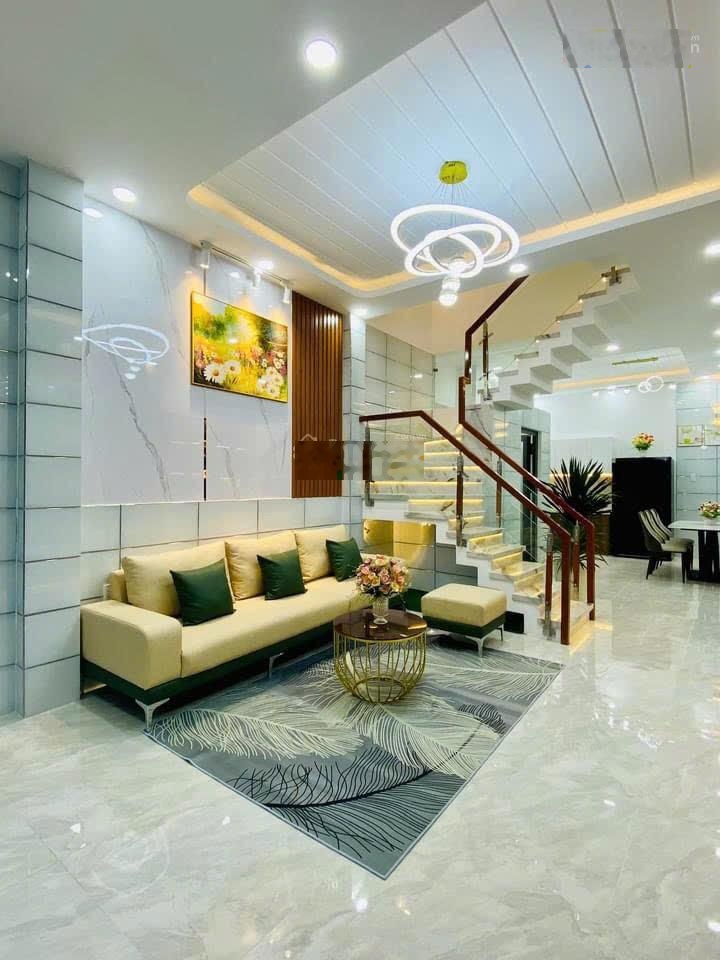 Nhà sổ riêng bán nhanh đường Lê Quang Định 42,5m2 | Cạnh Trường mầm non giá nhỉnh 1 tỉ 500