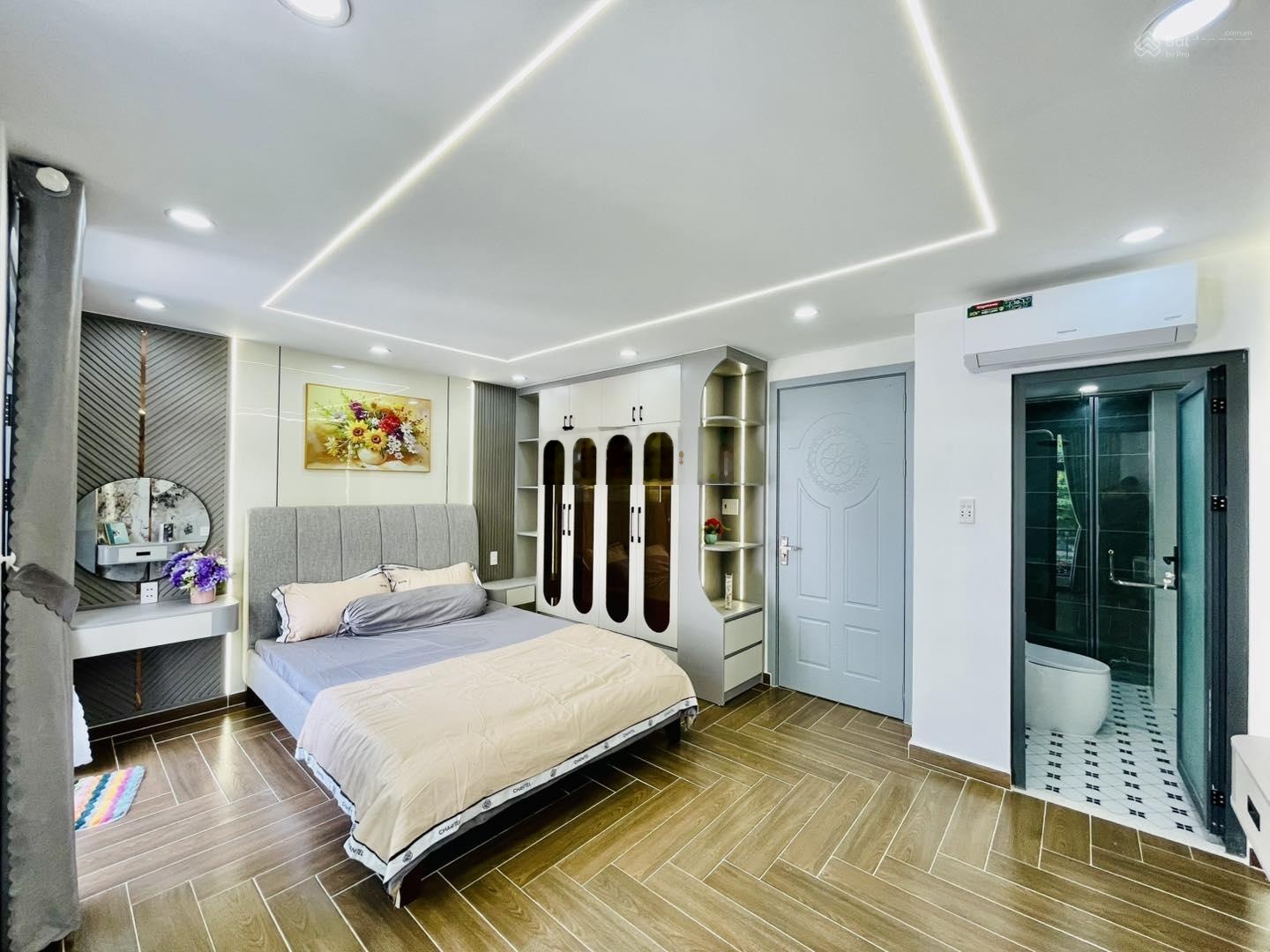 Bán gấp nhà góc 2 mặt tiền vũ huy tấn, p3 bình thạnh giá chỉ 2,79 tỷ kinh doanh tốt