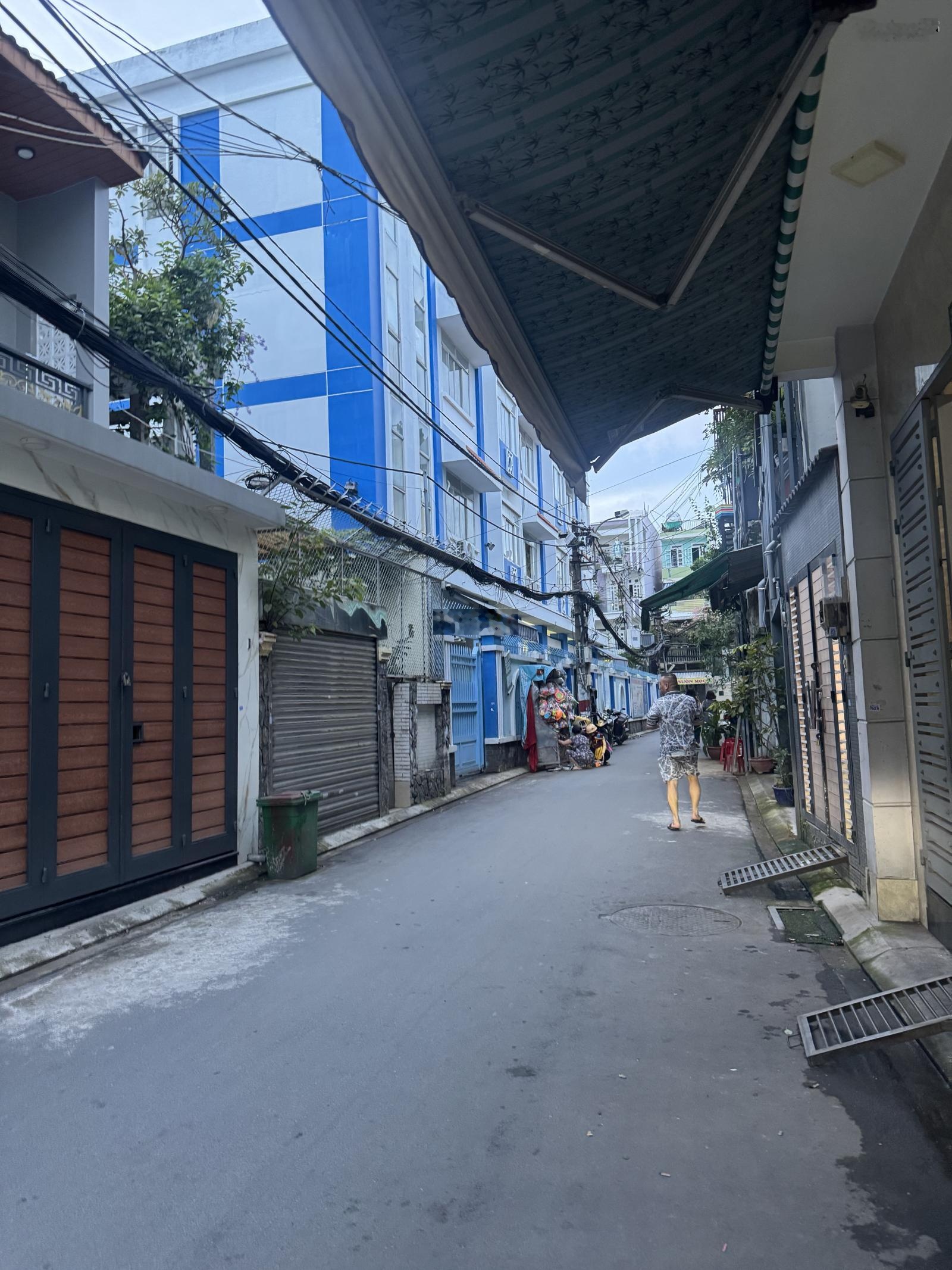 Tân bình-hxh 7m-nhà 2 tầng-41m2-dòng tiền 10tr/ tháng-chỉ 3tỷ hơn