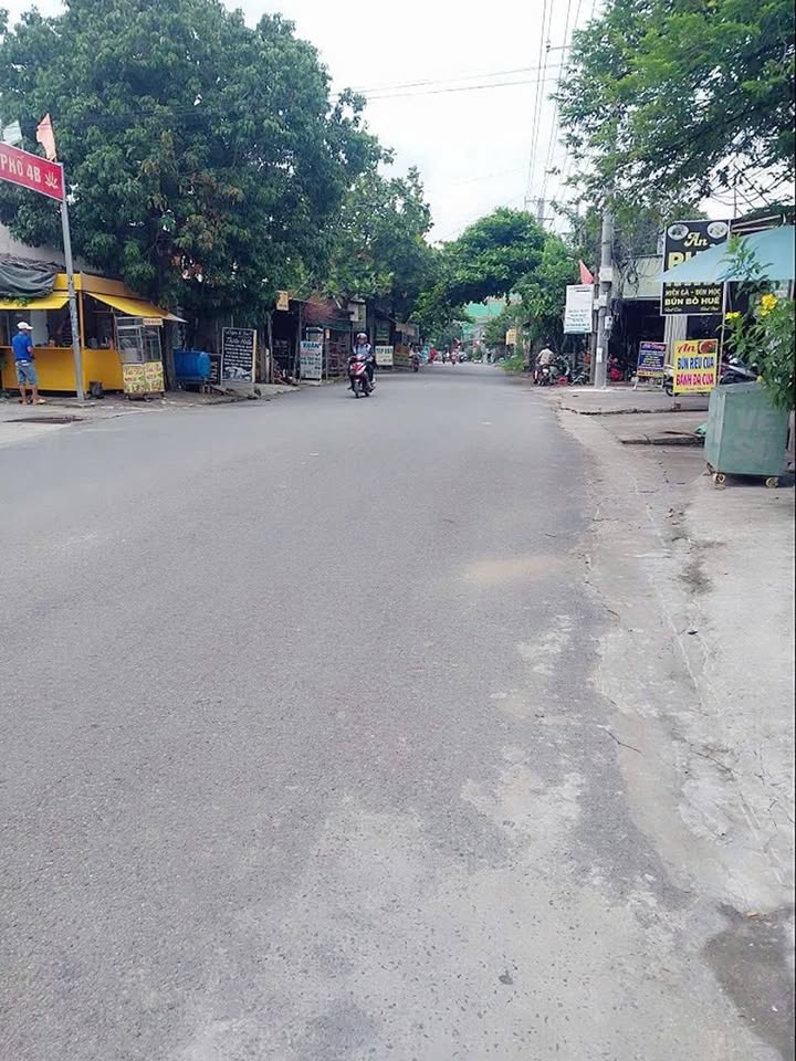 Lô đất mặt tiền đường Nguyễn Khuyến, phường Trảng Dài