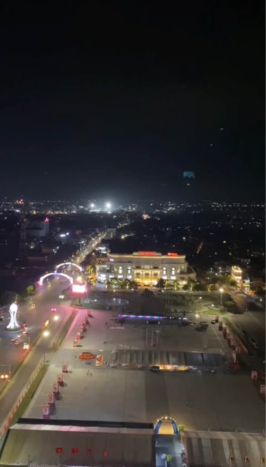 Căn hộ Mường Thanh 2 phòng ngủ, view quảng trường, nội thất đầy đủ, có dòng tiền cho thuê sẵn