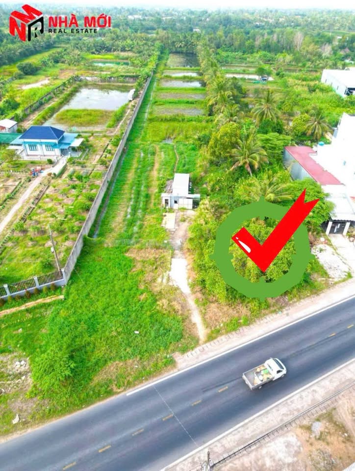 Bán đất thổ cư mặt tiền Quản Lộ Phụng Hiệp, vị trí đắc địa, Cà Mau