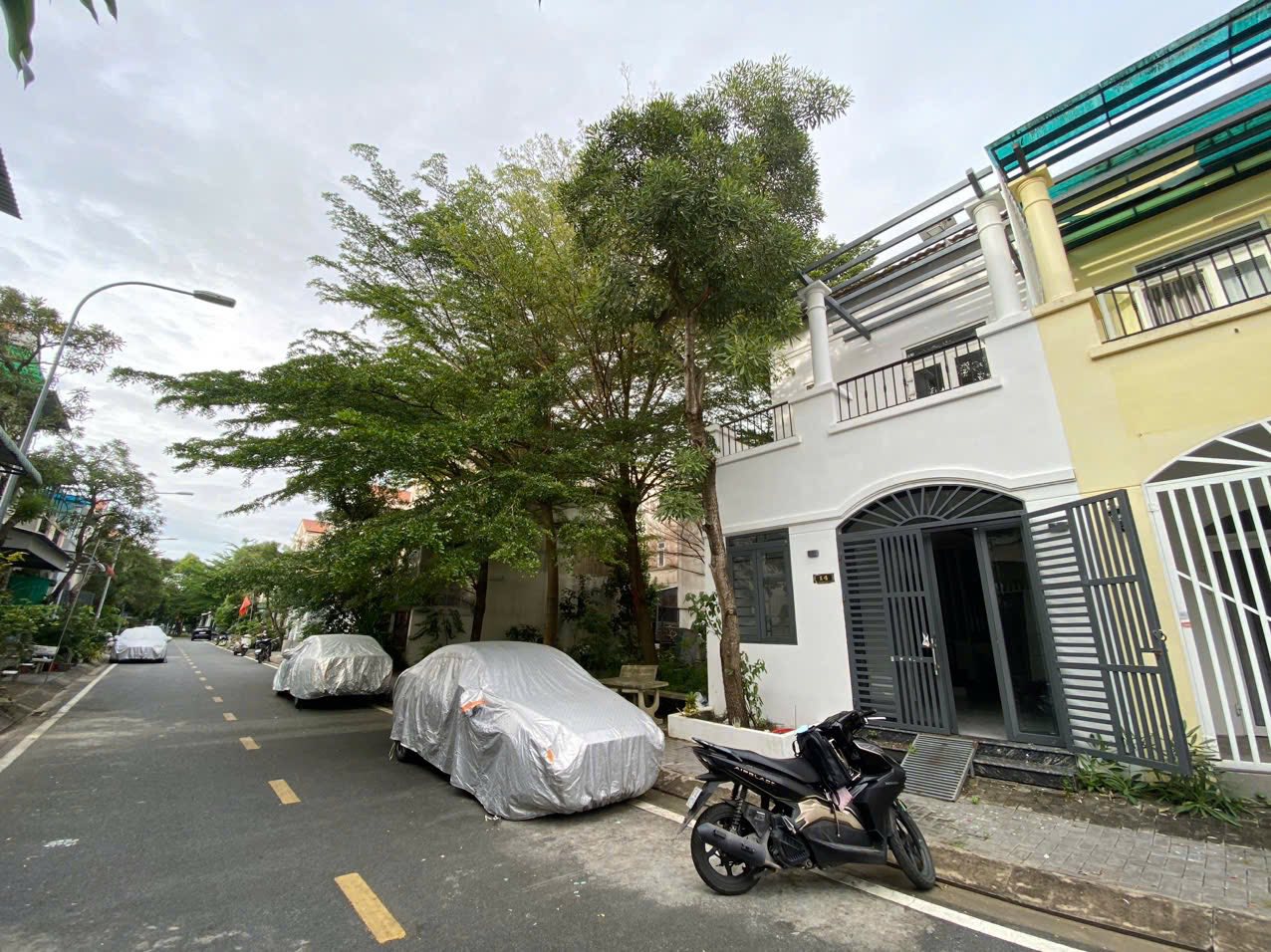 Chào mừng bạn đến với góc nhìn tuyệt đẹp tại Tây Sông Hậu, nơi cuộc sống an lành và tiện nghi đang chờ đón bạn