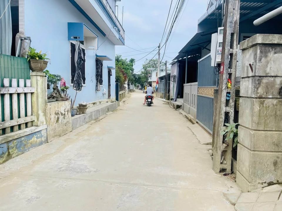 Đất vàng Huế 90m2 tặng nhà cấp 4, đường ô tô, giá 1.45 tỷ