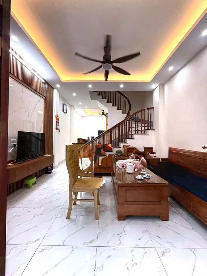 Nhà 4 tầng siêu phẩm Yên Nghĩa 42m2, dân xây tâm huyết, 30m ra mặt phố kinh doanh