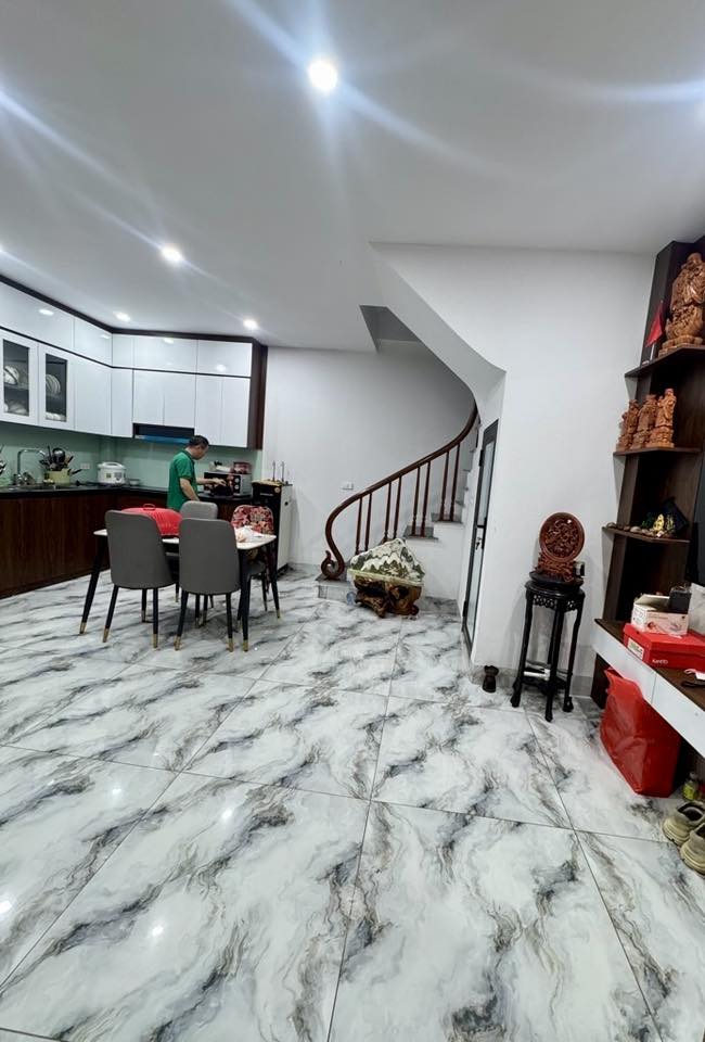 Tọa lạc tại vị trí đắc địa thuộc phường Đông Ngạc, Hà Nội