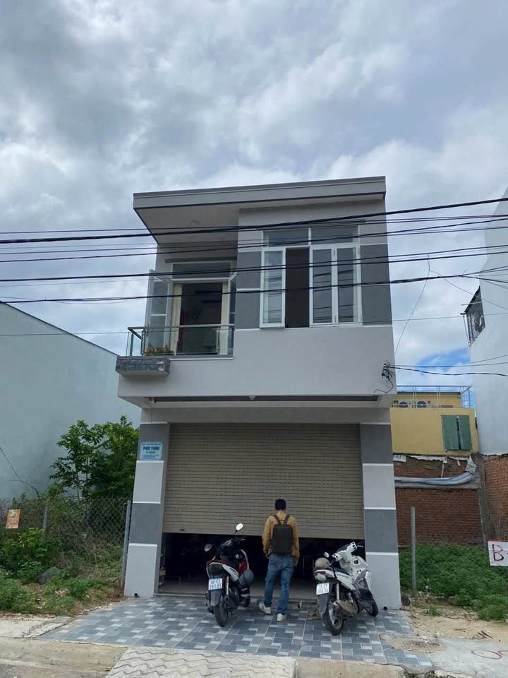 Nhà xinh Nha Trang, cách biển chỉ 400m, giá yêu thương