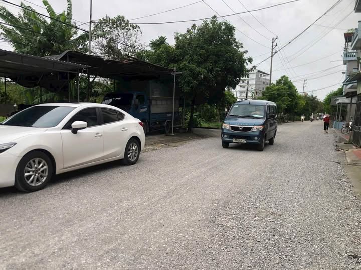 Đất vàng mặt đường Nguyễn Đức Cảnh, tiềm năng đầu tư vượt trội