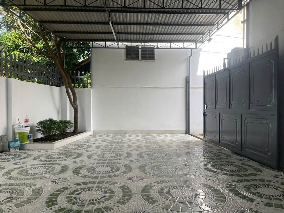 Bán nhà 1 trệt 1 lửng, 3 ngủ, 170m2 thực tế, hẻm Cầu Dứa - Phú Nông, Vĩnh Ngọc