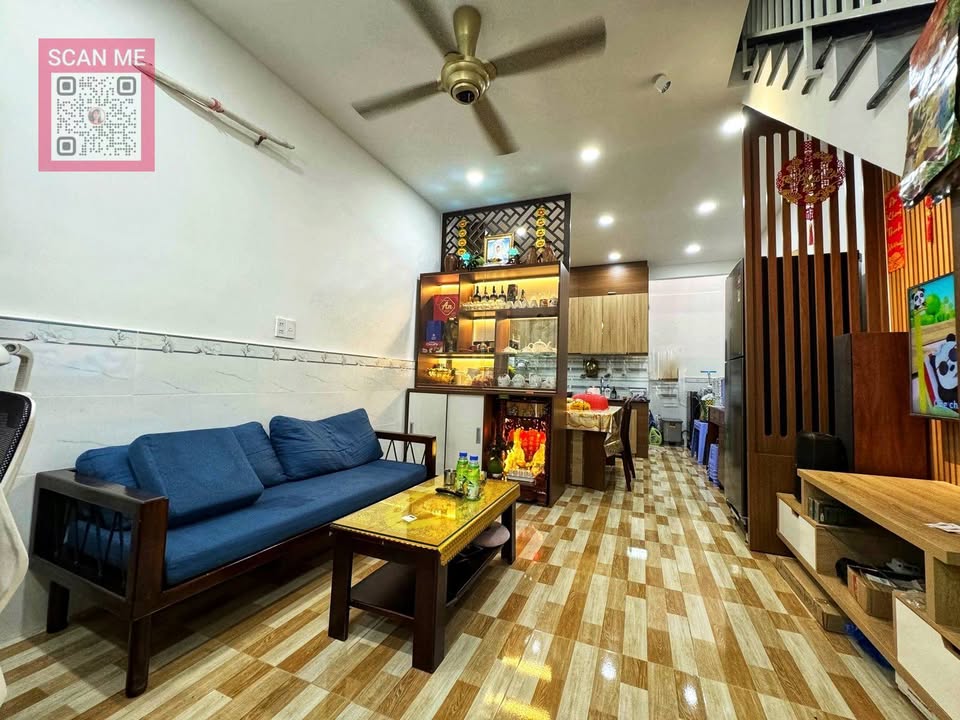 Nhà đẹp như tranh vẽ, tọa lạc tại trung tâm Quận 11, khu Thiên Phước sầm uất