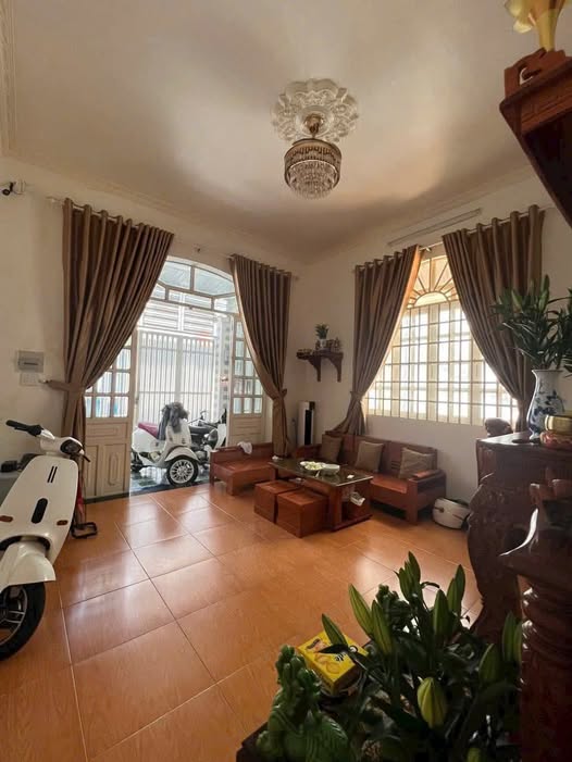 Nhà góc 2 mặt tiền hẻm ô tô Vũng Tàu 5,4 tỷ có ngay