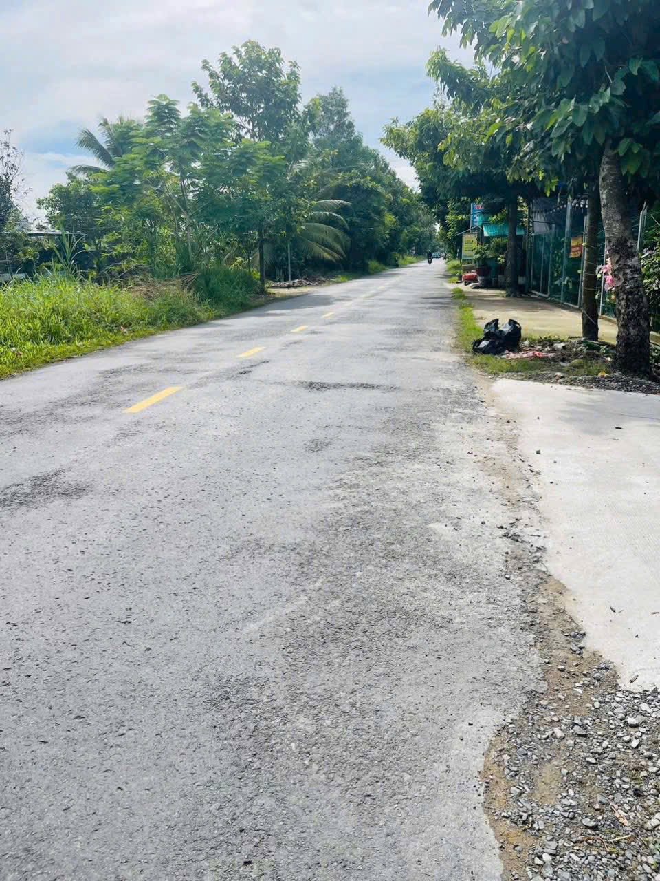 Bán nền biệt thự mini diện tích 304,5m2 tại Phú Tân, Bến Tre