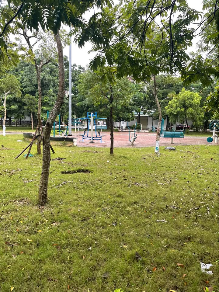 Chào mừng bạn đến với khu dân cư Tỉnh Ủy, nơi có một viên ngọc quý đang chờ chủ nhân mới