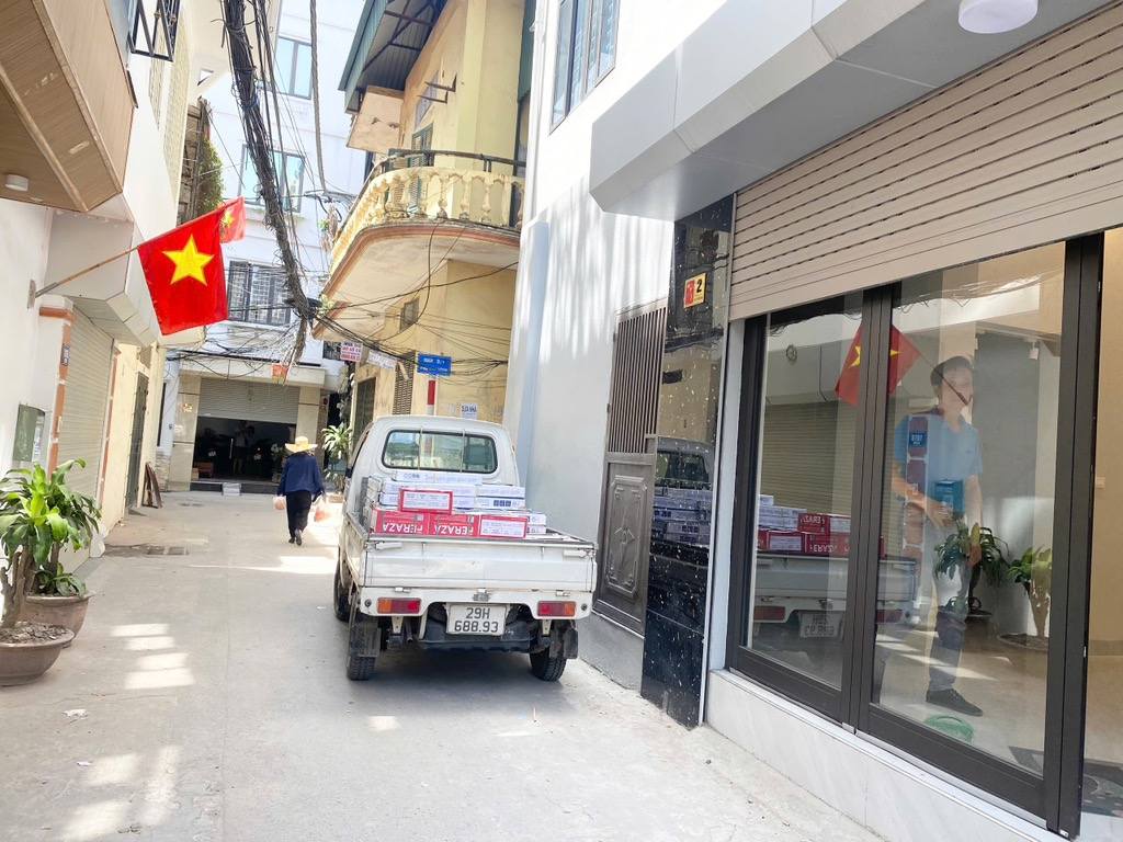 Bán nhà kinh doanh trục chính cạnh Nhổn, ô tô tránh, giá 5,25 tỷ