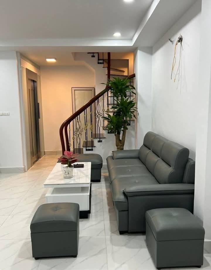 Siêu phẩm 6 tầng thang máy - vị trí vàng Trường Chinh, Đống Đa