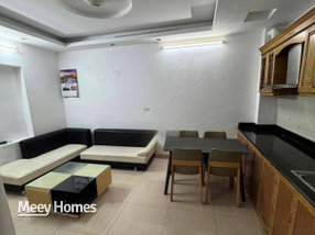 Cho thuê nhà riêng 2,5 tầng Chính Kinh, tiện nghi đầy đủ, giá hấp dẫn