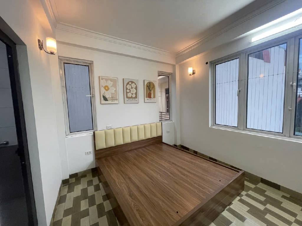 Nhà 4 tầng đẹp, 30m2, Ỷ La - Dương Nội, sẵn sàng giao dịch