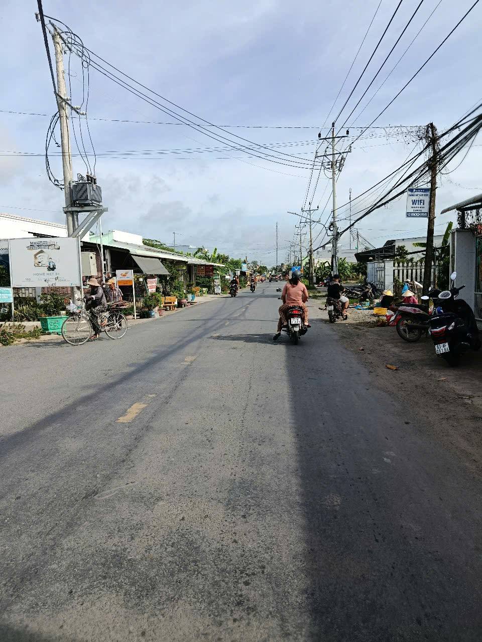 Nhà nghỉ 8 phòng mặt tiền đường tỉnh lộ 871, Gò Công Đông