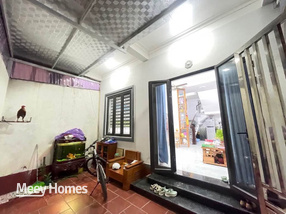 Nhà đẹp 2 tầng 1 tum, 43m2 mặt tiền 4m, chỉ 3,35 tỷ tại Mê Linh